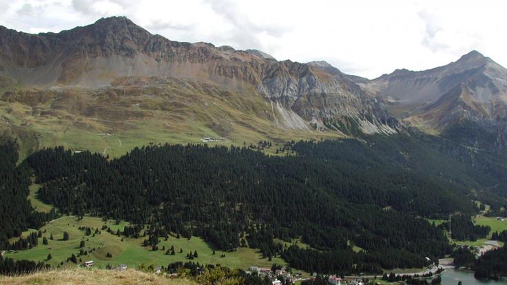 Auf den Spuren des Graubünden Marathons, Blick aufs Rothorn