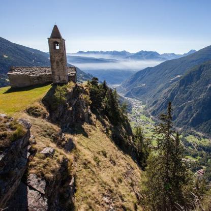 Via Valtellina: San Romerio Via Valtellina: San Romerio