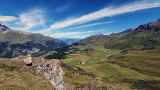 Trailrunning Surses, Blick auf Alp Flix