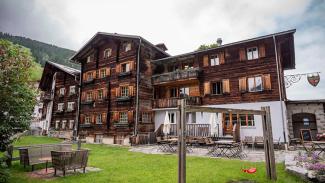 Gasthaus Rathaus, Safien Platz